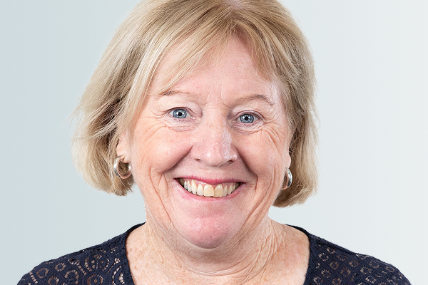 Karen MacLaren