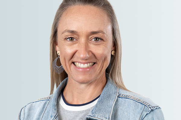 Mandy Jones